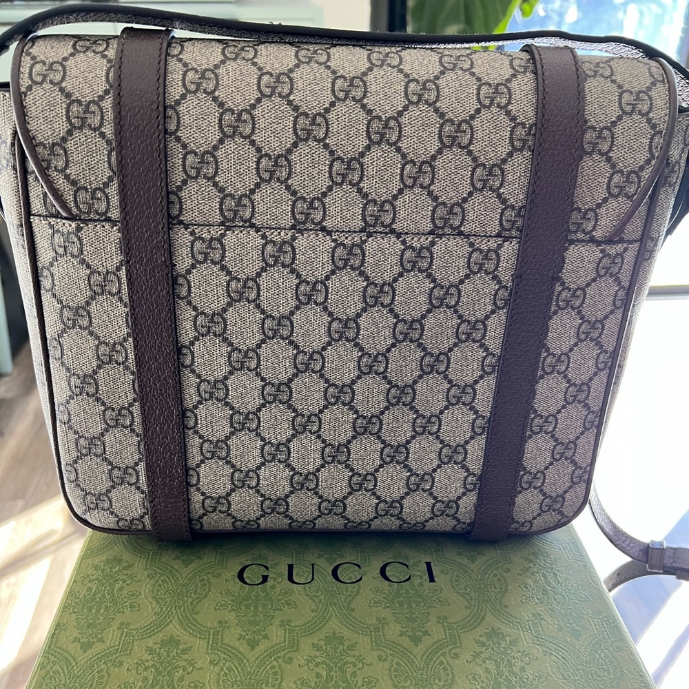 Gucci GG Messenger Bag. Practically new. - Picture 4 of 8